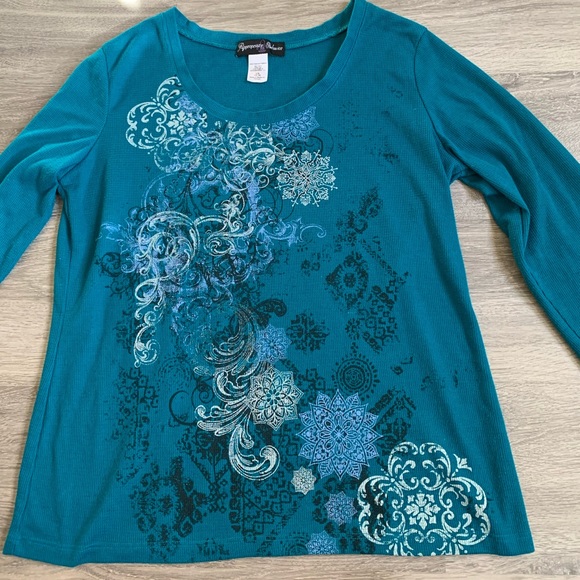 CUTE BLUE Y2K TOP !! - Picture 2 of 4
